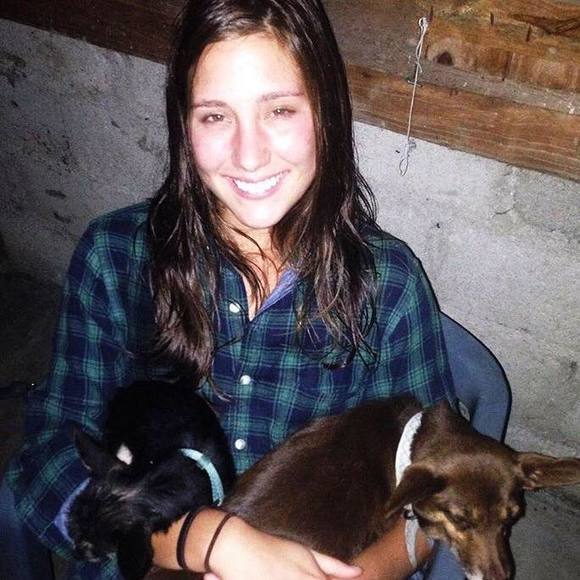 Meet your Posher, Danielle - Picture 1 of 1